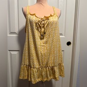 Harlow & Rose Sleeveless Peplum Top